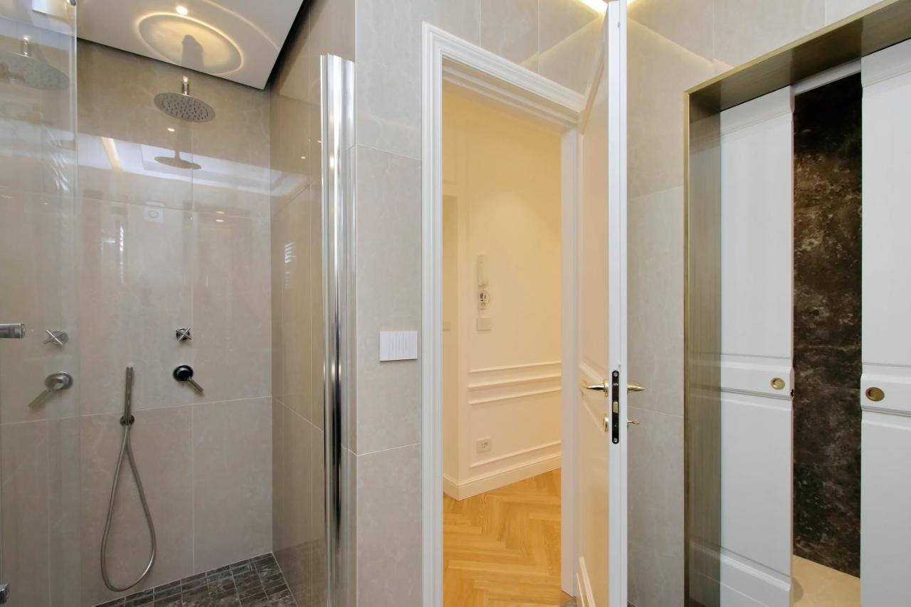 Domna Luxury 5* Rom